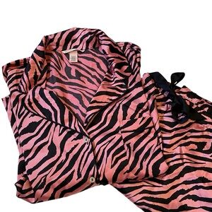 VICTORIAS SECRET Zebra Print Pajamas Set Pink Black Size XL